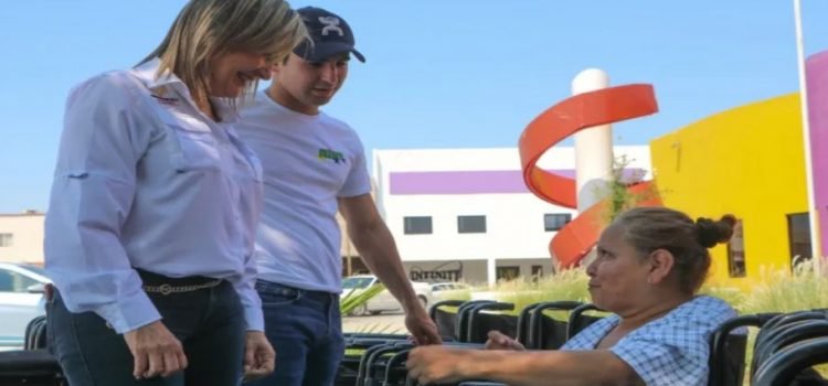 Donan 20 sillas de ruedas al DIF Piedras Negras