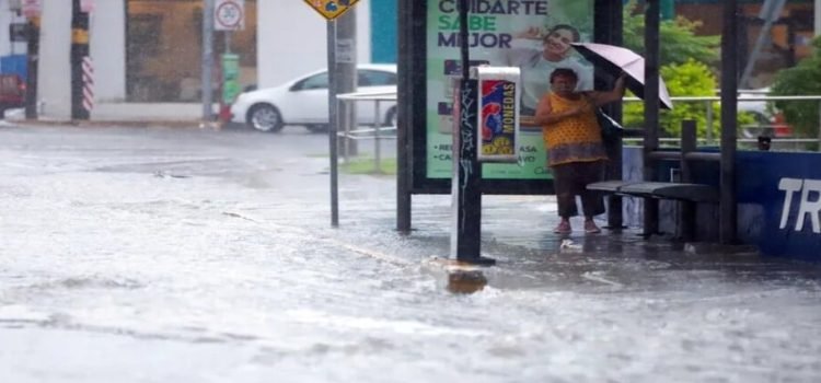 Se alerta de fuertes lluvias intensas y posible formación de tornados en los estados de Nuevo León, Coahuila y Tamaulipas