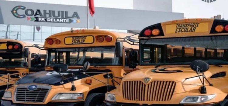Se entregan 20 unidades para el transporte escolar en comunidades rurales del estado de Coahuila