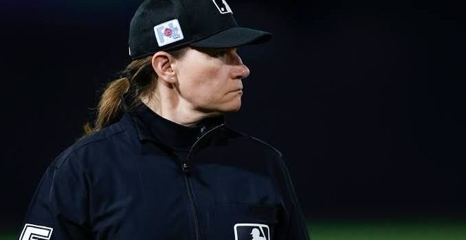 Jen Pawol rompe barreras: será la primera mujer en arbitrar un juego de temporada en las Grandes Ligas
