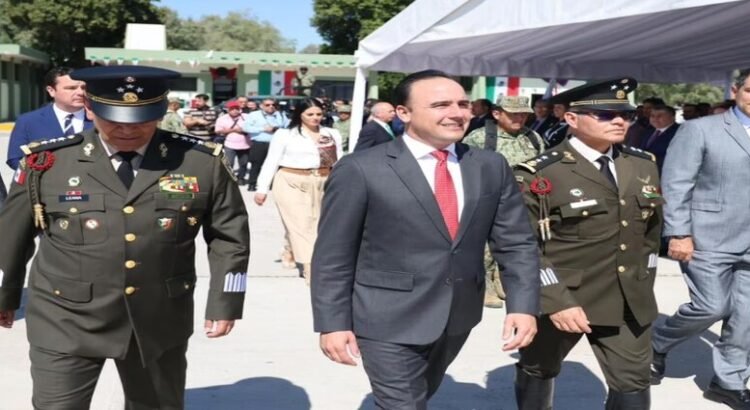 Mencionó el Gobernador de Coahuila que se sigue trabajando con mucha fuerza con el Ejército Mencionó el Gobernador de Coahuila que se sigue trabajando con mucha fuerza con el Ejército