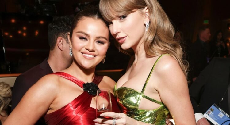 Taylor Swift revela a sus primeras damas de honor para su boda con Travis Kelce Taylor Swift revela a sus primeras damas de honor para su boda con Travis Kelce