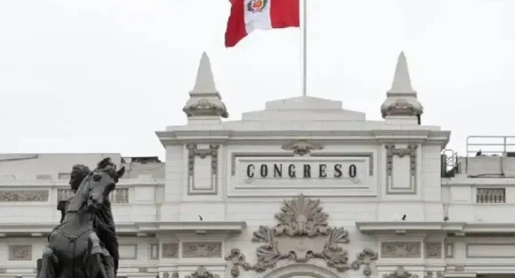 Declara el Congreso de Perú “persona non grata” a Claudia Sheinbaum