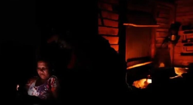 Apagón masivo deja sin luz a La Habana Apagón masivo deja sin luz a La Habana