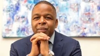 Charles Moore presenta en México un proyecto editorial que mapea nuevas rutas del arte contemporáneo Charles Moore presenta en México un proyecto editorial que mapea nuevas rutas del arte contemporáneo